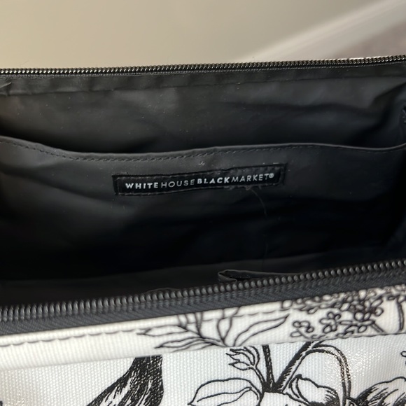 WHBM Travel Bag NWT - Picture 2 of 6